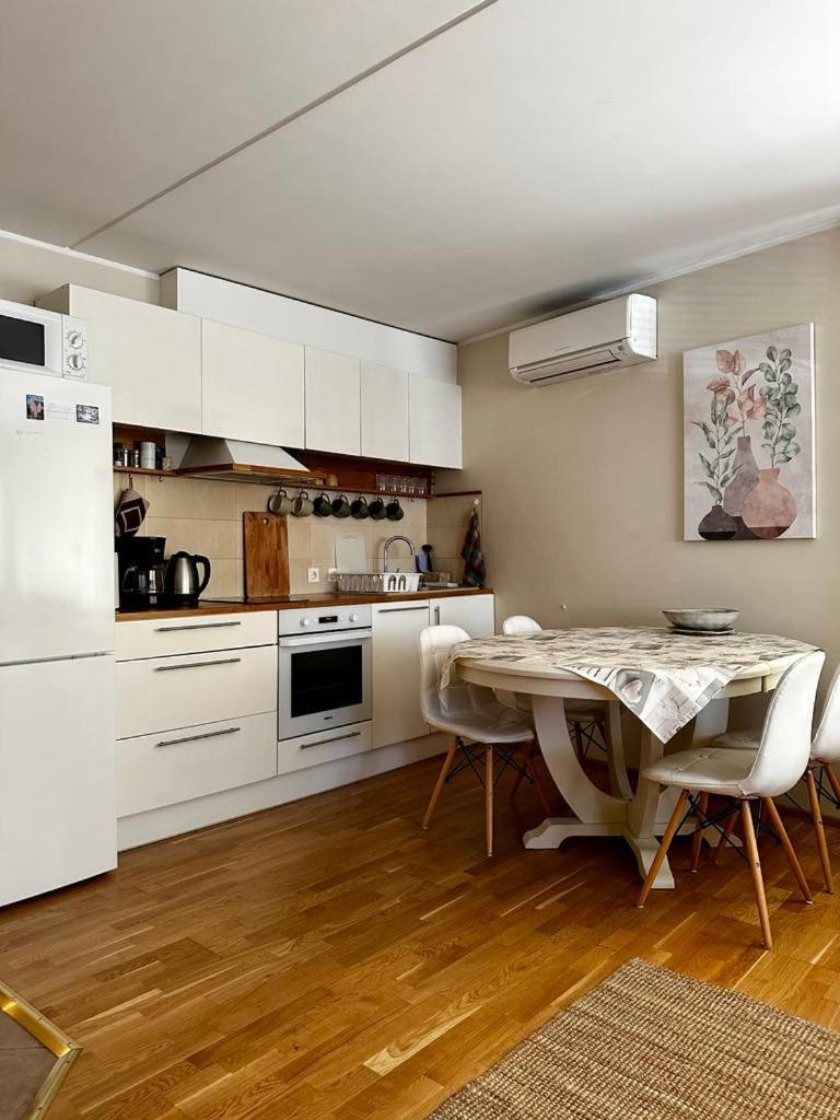 Tolli Apartment Куресааре Екстериор снимка